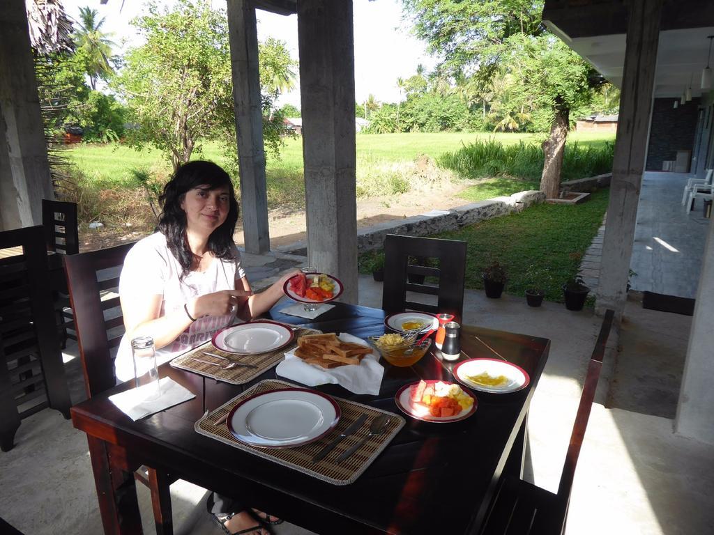 My Home Guest Полонарува Екстериор снимка